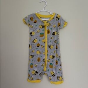 Little Sleepies bee romper shorty 2T
